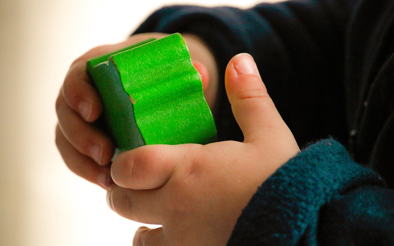 Amigo imaginario en niños: cuándo es normal y cuándo pedir ayuda profesional