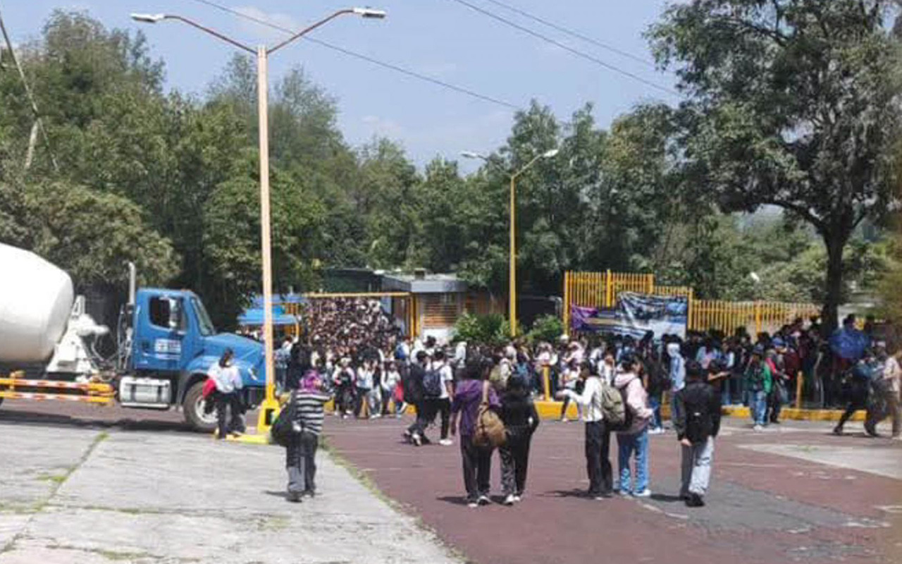 Tras violencia en CCH Sur; piden que escuelas sean espacios de vida y de paz