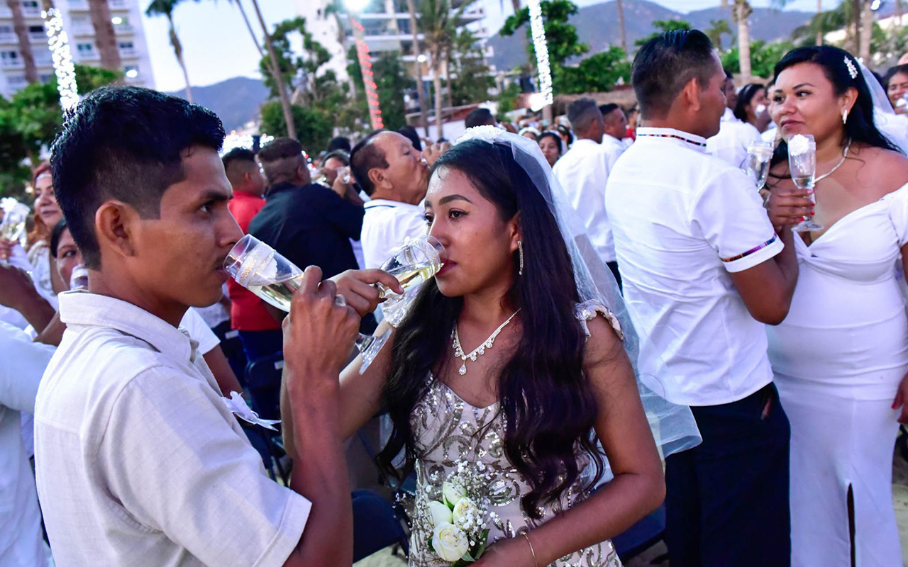 Matrimonios en México 2024: predominan las uniones hombre-mujer y crece la edad al casarse