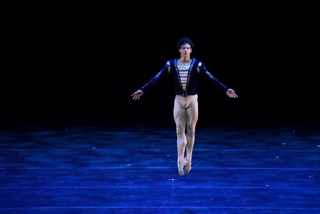 Isaac y Esteban Hernández brillaron en Despertares 2025, la gala que convirtió al Auditorio Nacional en el epicentro mundial de la danza.