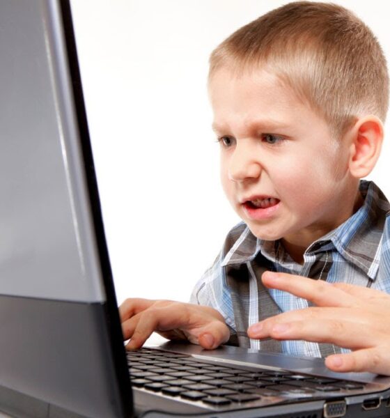 Menores con dispositivos