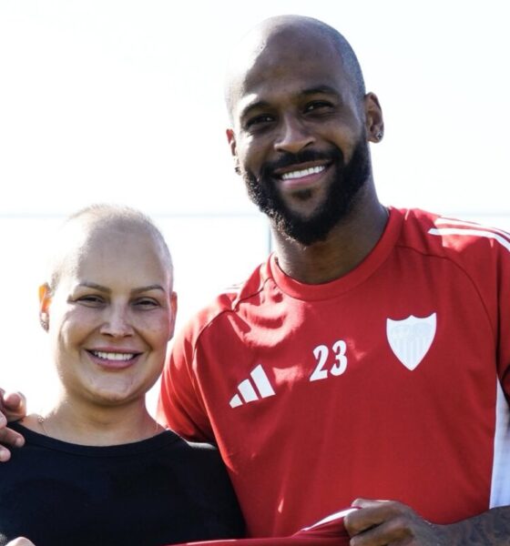 Pamela Teixeira, esposa del defensa brasileño Marcao, superó el cáncer y el Sevilla le rindió un homenaje. FOTO: cortesía X - @SevillaFC