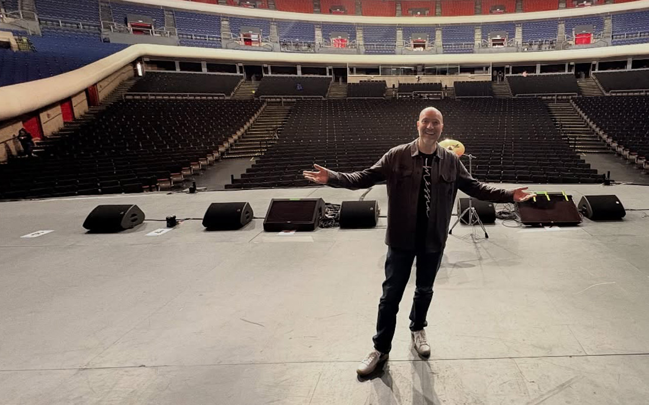 “Amar para vencer la cultura de la muerte”. Maurilio Suárez y la música que abraza la vida