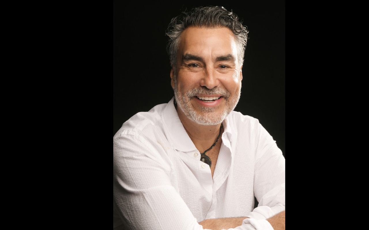 Nayo Escobar: transformar la adversidad en inspiración