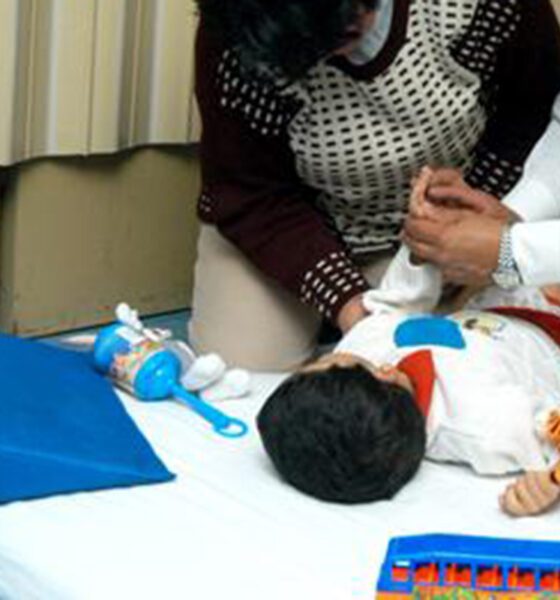 Señales de alerta en bebés: cuándo sospechar parálisis cerebral y buscar atención médica