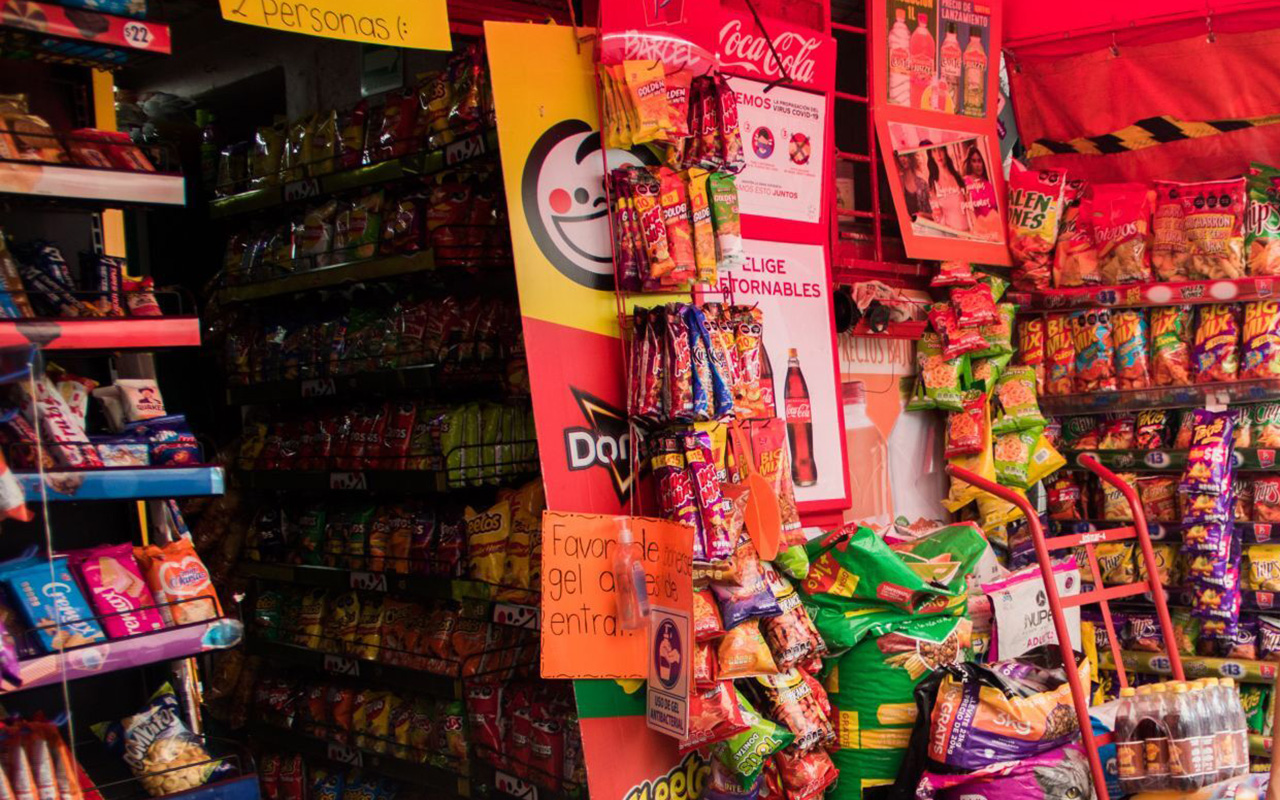 Tienditas familiares subirán precios y caerán ventas por nuevos impuestos