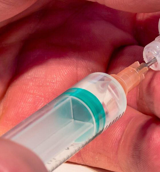 “No desaparece el sufrimiento”, la eutanasia repite el procedimiento de una ejecución, alerta bioetista