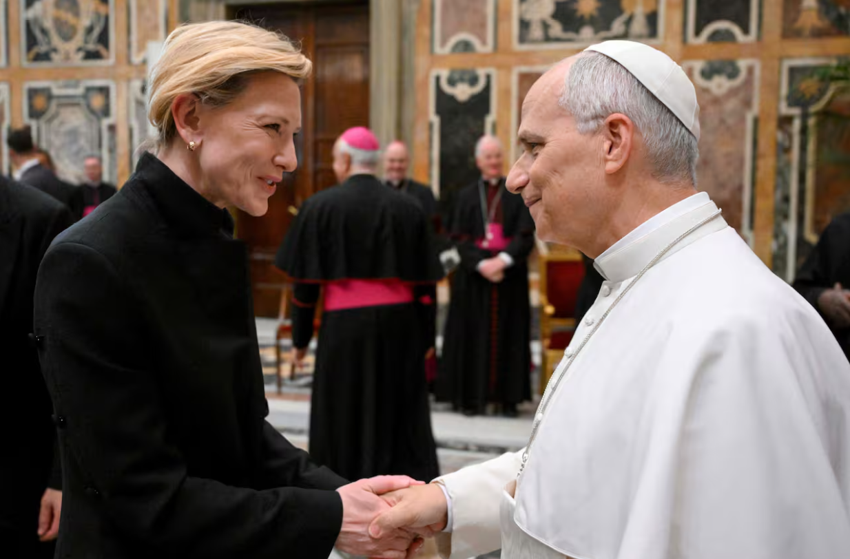 El Papa León XIV desafía a Hollywood: "El gran cine no explota el dolor, lo acompaña, lo indaga"