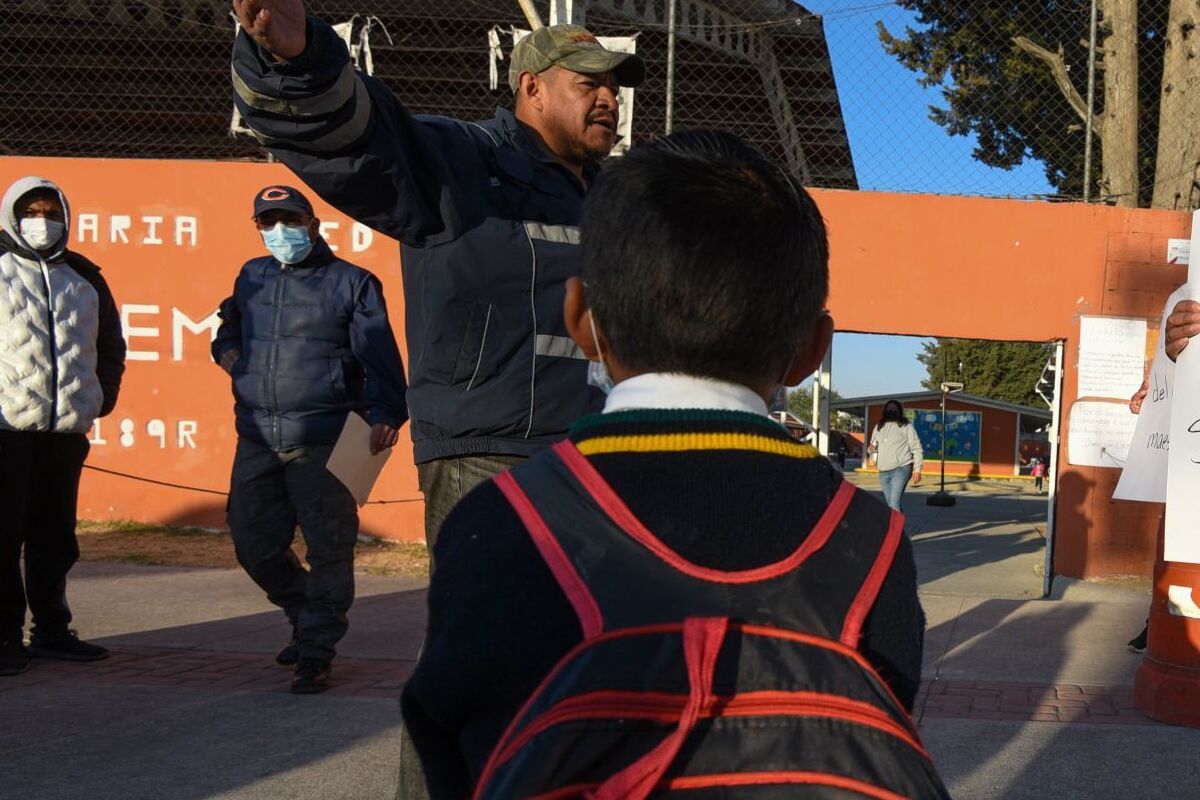 Educación básica tendrá nuevos protocolos obligatorios para la entrega y recepción de menores