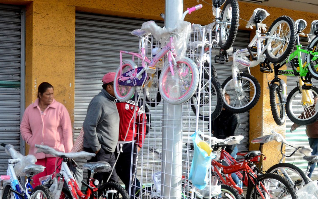 Bicicletas asiáticas desde 180 pesos presionan ventas de Día de Reyes