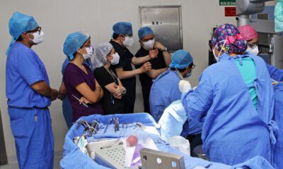 Médicos residentes sostienen atención hospitalaria ¿Cuánto ganan en México?