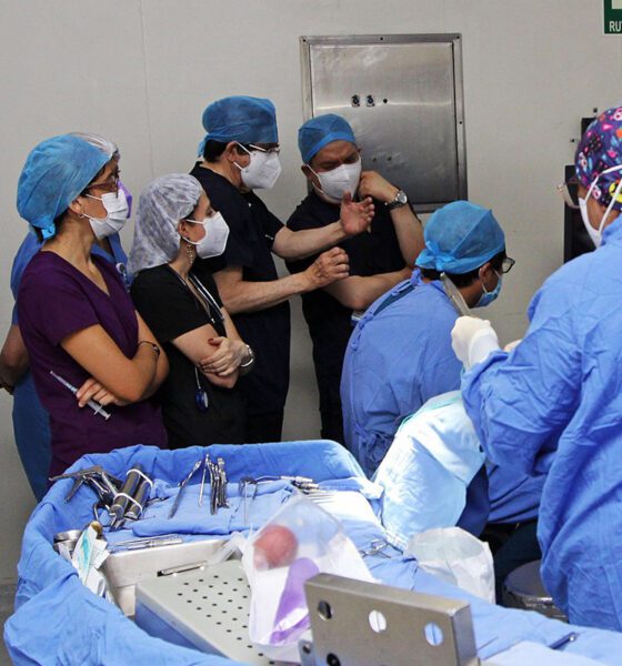 Médicos residentes sostienen atención hospitalaria ¿Cuánto ganan en México?