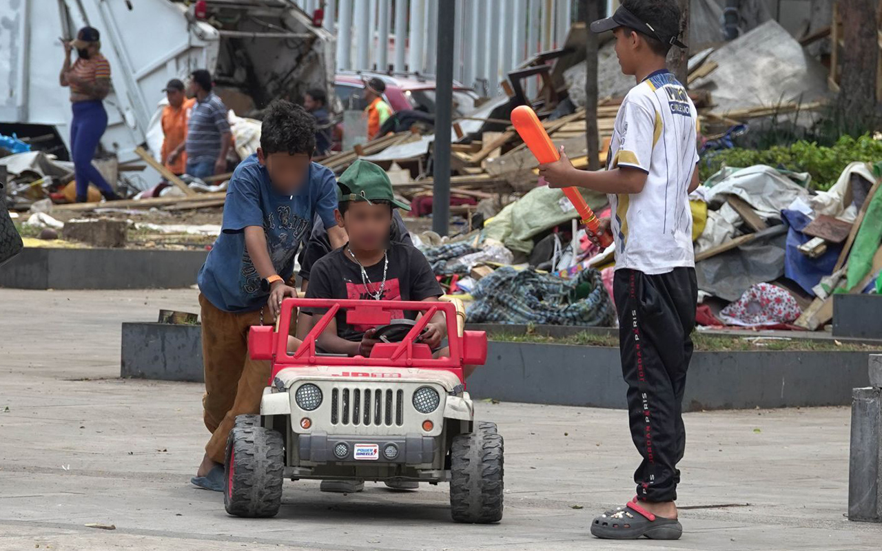 Qué hacer si una niña o niño migra sin documentos