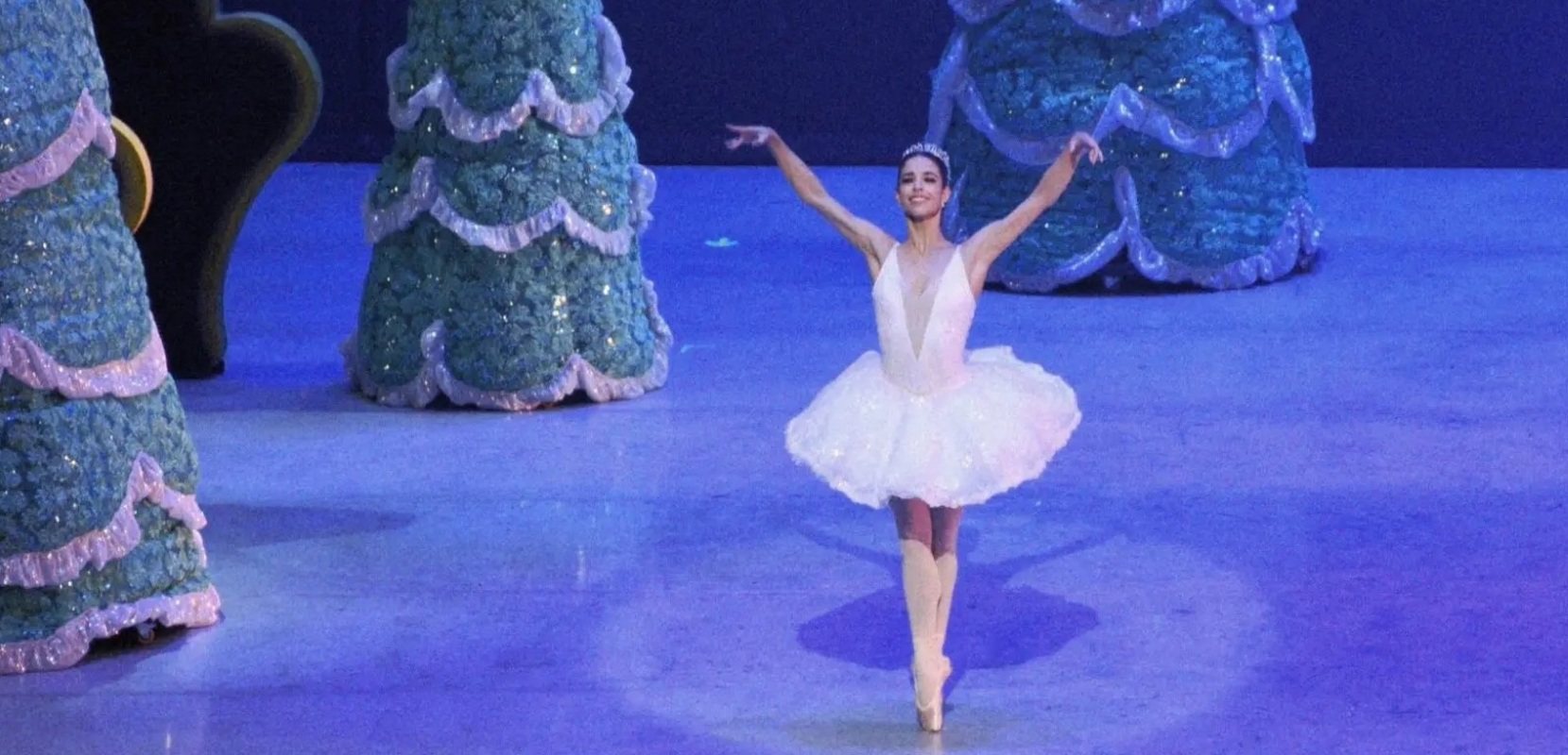 Toda una vida en escena: la historia que conecta de Elisa Ramos