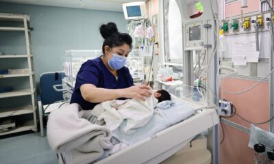 Desde la gestación, médicos anticipan cirugía para corregir corazón de una bebé