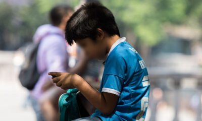 Buscan crear filtro familiar para uso de redes sociales entre menores mexicanos